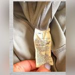 Old Navy  Lot of 2 Women's High Rise Go-Dry Active Leggings Moto 7/8 Size Small Photo 6