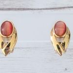 Vintage Clip On Earrings Stylish Orange & Gold Tone Photo 0