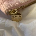 Stoney Clover Lane  Rainbow Flat Photo 3