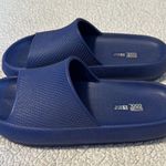 32 Degrees Cool Cushion Slides Photo 0