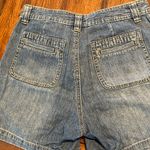 st. john's bay St John’s Bay denim shorts sz 4 Photo 3