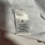 Me to We Top Photo 3