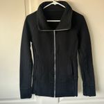 Lululemon Black Radiant Jacket II Thumb Holes Cowl Neck Full Zip Thick Womens 6 Photo 1