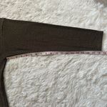 Madewell  Blouse Twist-Front Long-Sleeve Top Ribbed Crepe Expedition Green Sz L Photo 11