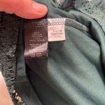 Adiva Vintage Inspired Elegant Emerald Green Lace Sleeveless Top Women’s Medium Photo 4