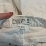 Abercrombie & Fitch the ankle straight ultra high-rise white Photo 2