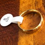 Ladies 18kt solid yellow gold 4mm classic dome wedding band NWT 8 Photo 3