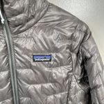 Patagonia Micro Puff Insulated Jacket Womens Size Medium Gray Outdoor Travel Photo 3