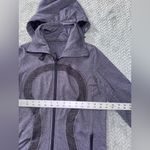 Lululemon  Womens‎ Stride Zip Up Hoodie High Collar Heathered Purple Fitted Sz 6 Photo 5