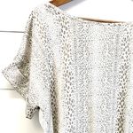 Entro  Womens M Satiny Short Sleeve Animal Print Top Shirt Taupe Cream Boho‎ Photo 5