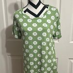 Modcloth  Green Short Sleeve T-Shirt with Floral Print Photo 0