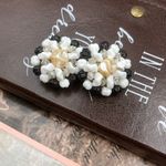 Vintage 50s West Germany Floral Pearl Beaded Clip Earrings Black Photo 4