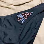 Top Shop cut out embroidered bikini bottoms Photo 2