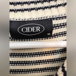 Cider Women’s Cropped Beige/Blue Knit stripe Sweater vest Photo 4