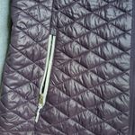 Everlast Women's vest size xl in purple by  sport . Very lightweight but warm Photo 3