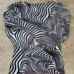 vintage 90s black and white psychedelic swirl top Photo 5