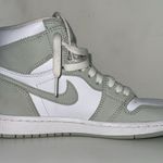 Nike Jordan 1 Photo 2