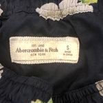 Abercrombie & Fitch Abercrombie &‎ Fitch Navy floral rose mini skirt Photo 3