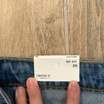 Forever 21 NEVER BEEN WORN -  jeans Photo 3