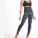Preggo Postpartum Leggings Photo 2