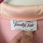 Vanity Fair Vintage 70s  Women’s Coquette Girl Embroidered Pink Robe Sz Med 🔴 Photo 3
