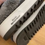 Blondo NWOB Suri Waterproof Slip-on Sneaker In Dark Grey Suede Size 7 Photo 5