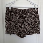 Apt. 9  Cheetah Leopard Print Mid-Rise Straight Short Brown Women's Size Medium Photo 0
