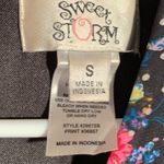 Sweet Storm Floral Dress Photo 2