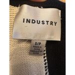 Industry  100% Cotton Floral Crochet Sleeveless Sweater Top Size Small Photo 2