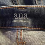 a.n.a  Skinny Ankle Jeans navy size 6 
65% cotton 21% rayon 13% poly 1% spandex Photo 4