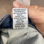 Rue 21  mid rise cut off shortie, light distressing size 16‎ Photo 5