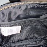 Lululemon  Black Nylon 1L Everywhere Belt Bag Fanny Pack Waist Pack Photo 5