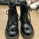 Dr. Martens  Black Patent Leather Boots woman sz 7 Photo 4