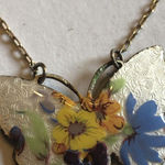 Vogue Brand Vintage Enamel Butterfly Dainty Pendant Gold Tone Chain Necklace Photo 6