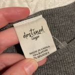 destined Gray T-shirt with Ruffle Sleeves and Hem Photo 1