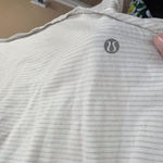 Lululemon Run Away Tee Size 14 SS Shirt White Reflector Pocket Activewear Yoga Photo 4