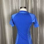 Oakley  Top‎ Photo 3