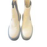 Esprit Espirt white stormi Chelsea combat boots size 7M Photo 2