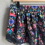 Lululemon 🖤🆕 Multi Floral Hotty Hot LR Lined Shorts✨NWT✨ Photo 5