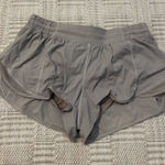 Lululemon Hotty Hot  Shorts 2.5"  Photo 0
