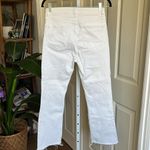 ZARA  Women’s high rise straight leg White Jeans distressed hem size 8 Photo 7