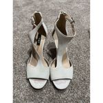 DKNY women shoes heels cream/light grey open toe size 8 Photo 1
