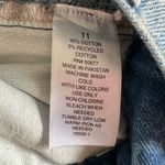 Arizona Jeans  co. Women’s blue denim medium wash shorts size 11 Baggy Photo 2