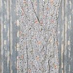 A'Gaci NWT Shop 17 Juniors Ladies White Dress Size S V-Neck Elastic Waist Belt Photo 0