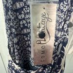 Como vintage Come Vintage  Blue Flower Floral 3/4 Sleeve Henley Scoop Neck Top Size XL NWT Photo 9