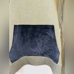 Bebe Women’s olive green Black velvet Sweatshirt Hoodie Photo 2