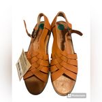BEARPAW  Huaraches brown Leah Saddle Sandals Size 8 nwt Photo 0