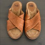 Sofft Brylee leather crisscross slide sandal camel size 9 Brown Photo 3