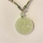 green jade pendant necklace Photo 2