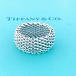Tiffany & Co. Retired Somerset Flexible Mesh Ring Domed – Authenticated Size 6 Photo 0